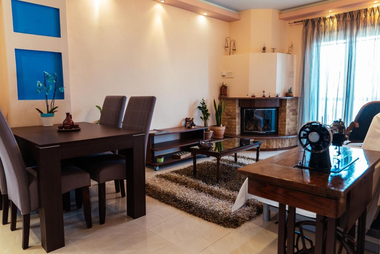 Cozy Place Near Historic Center Солун Екстериор снимка
