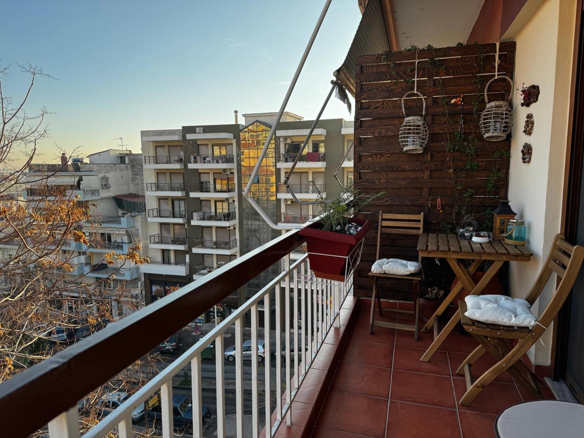 Cozy Place Near Historic Center Солун Екстериор снимка